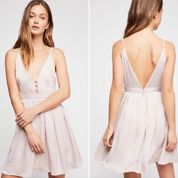 Free People Dresses & Skirts - Free People Silky Dress Size 6